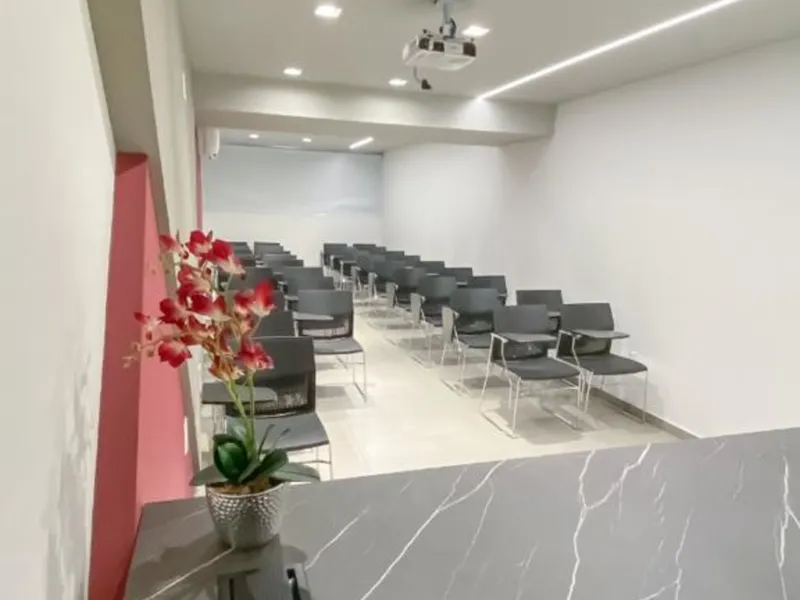 EV - Auditório Coworking — Padre Libério, Divinópolis/MG
