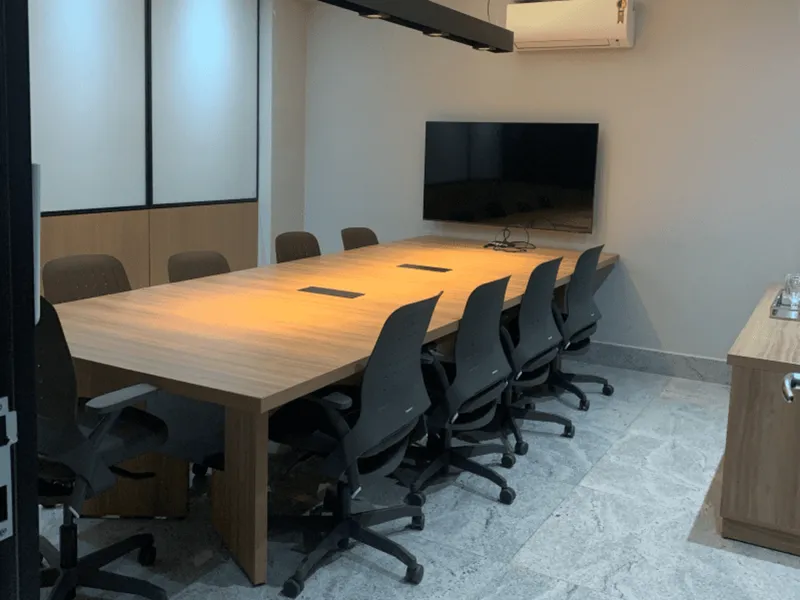 Sala de Reunião — Nova Suíssa, Belo Horizonte/MG