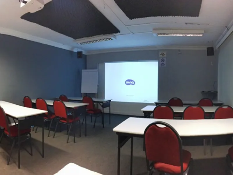 Treinamento-21 pessoas — Centro, Campinas/SP