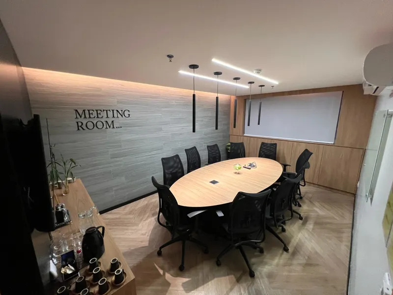 Sala de Reuniões 2 (10 pessoas - RI — St. Bueno, Goiânia/GO