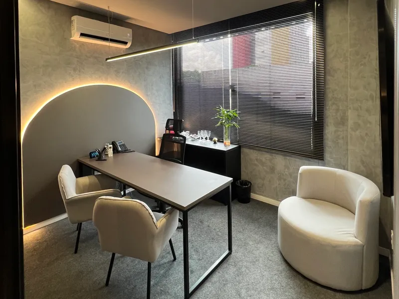 Sala Exclusiva 11 - RI — Santa Mônica, Feira de Santana/BA