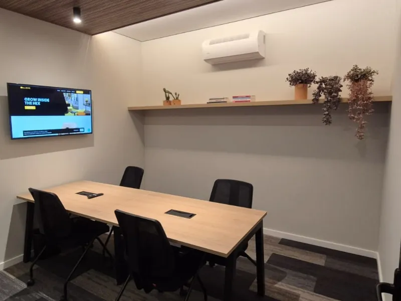 Sala de atendimento 2 — Água Verde, Curitiba/PR