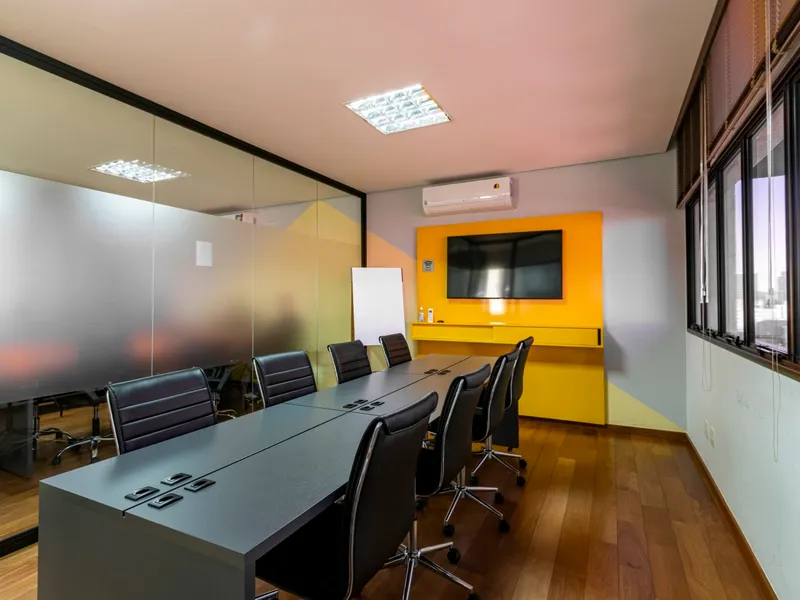 Sala de reunião Nine I — Anhangabaú, Jundiaí/SP