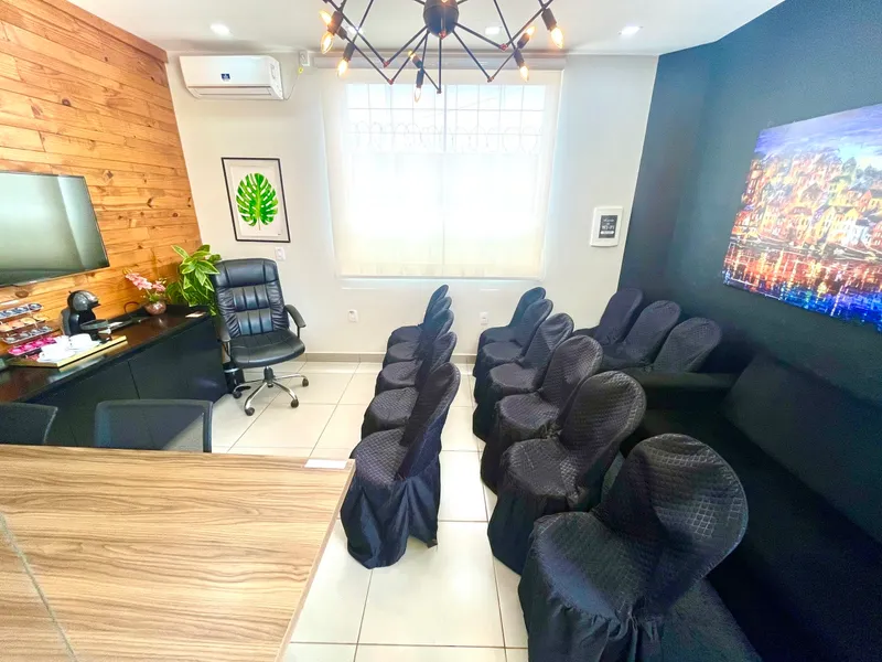 Sala de Reuniões 16 pessoas — Centro, Unaí/MG