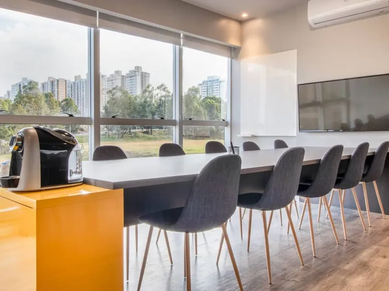 Sala de reunião 10 lugares — Águas Claras, Brasília/DF