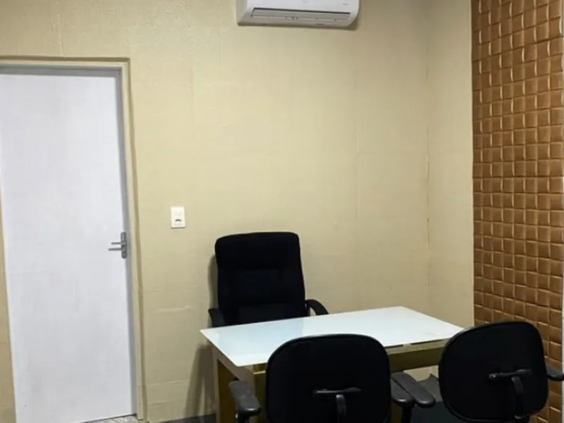 Sala de Atendimento e Aula - RI — Parque Guadalajara (Jurema), Caucaia/CE