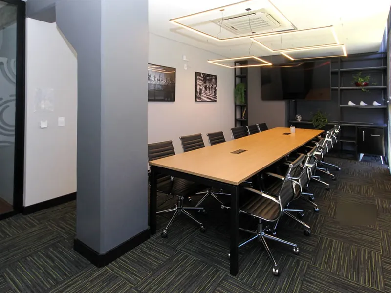 Sala Executiva — Zona Industrial Norte, Joinville/SC