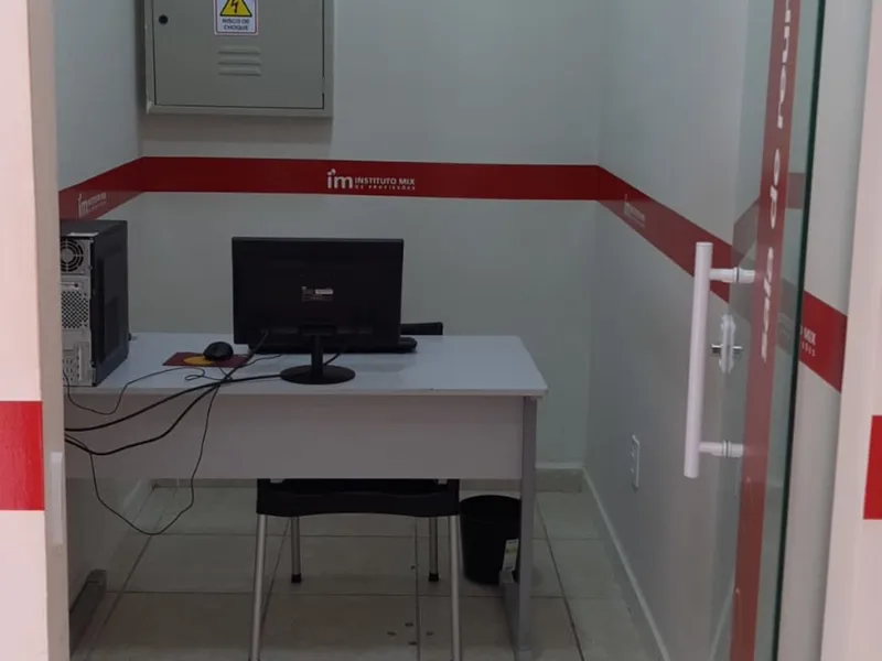 Sala Reunião Individual — Centro, São João da Boa Vista/SP