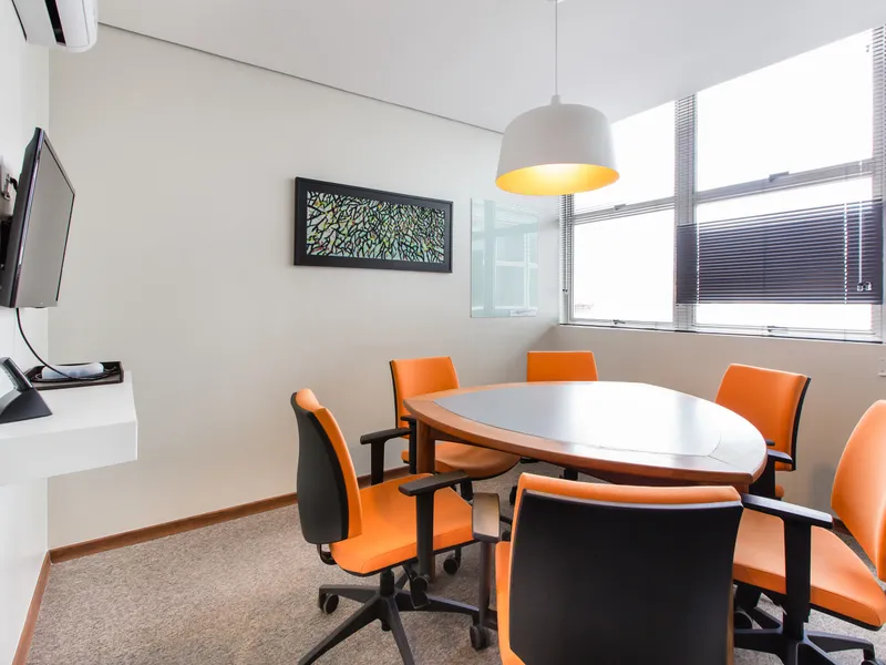 Sala de Reunião 6p - RI — Estoril, Belo Horizonte/MG