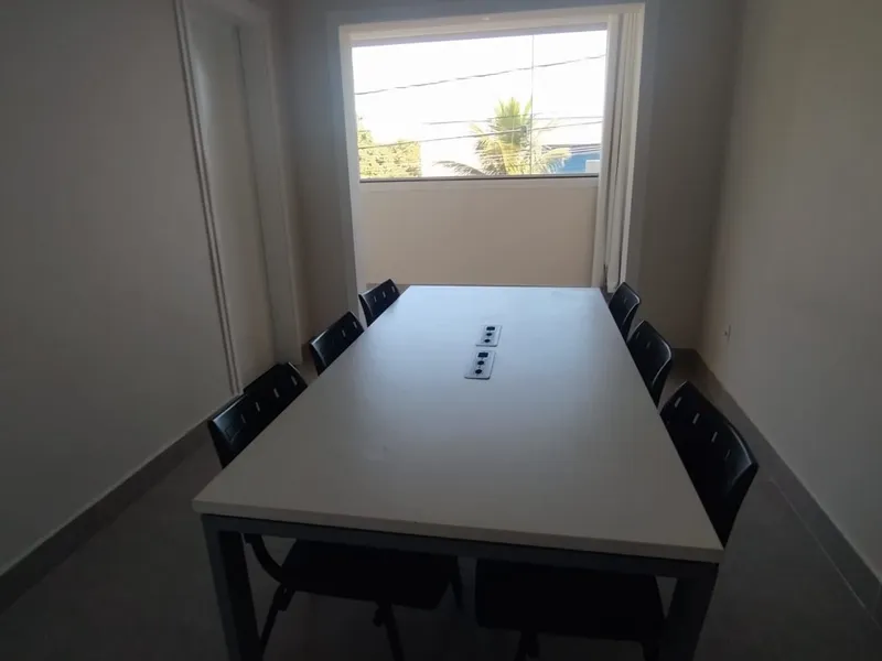 Sala Reunião — Vila Nastri, Itapetininga/SP