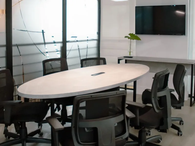 Sala de Reunião 06 pessoas — Cascatinha, Juiz de Fora/MG