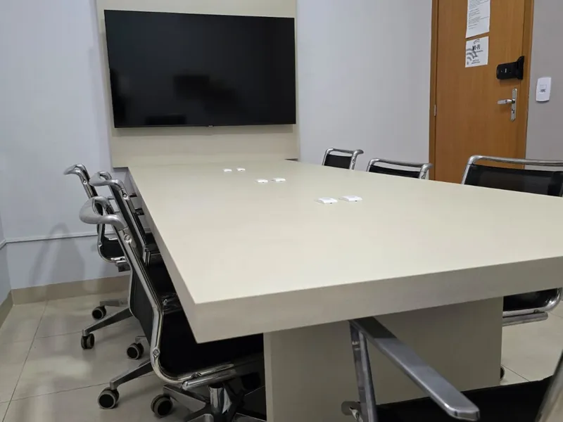 Sala para 07 pessoas — Plano Diretor Sul, Palmas/TO