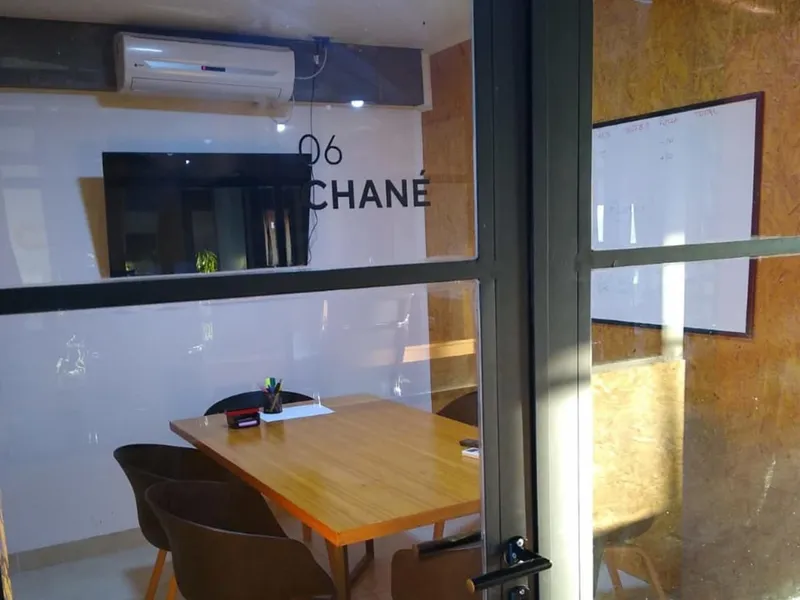 Sala de Reunion B x5 — Manuel B. Gonnet, La Plata