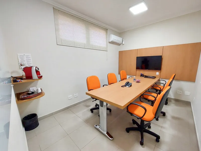 Sala de Reunião (6 Pessoas) — Morumbi, Piracicaba/SP