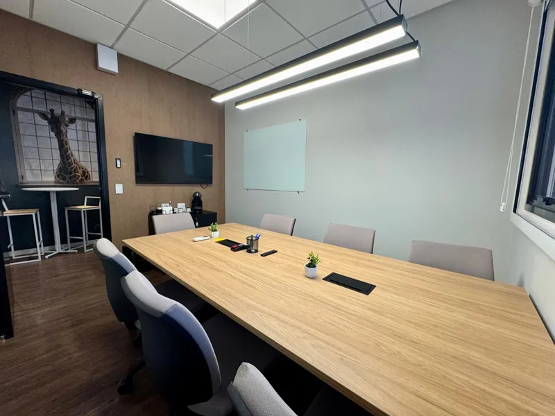 Sala de Reunião — Água Verde, Curitiba/PR
