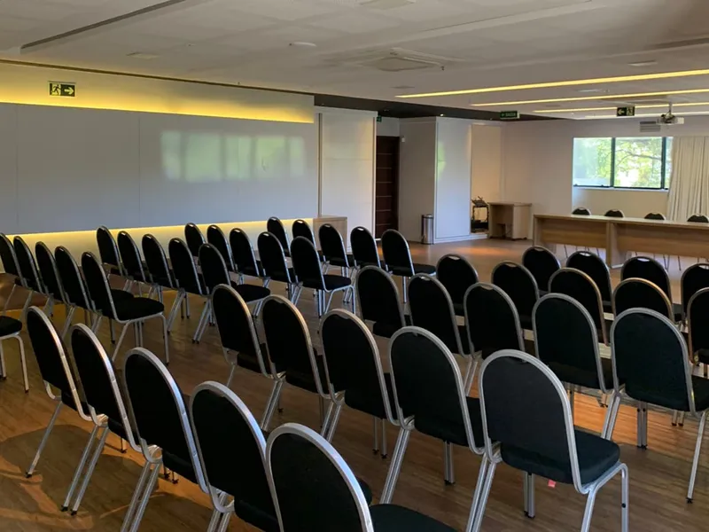 EV - AUDITÓRIO 70 pessoas — Independência, Porto Alegre/RS