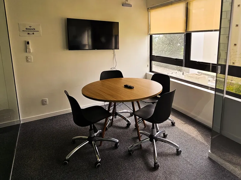 Sala de Reunião R2 — Centro, Florianópolis/SC