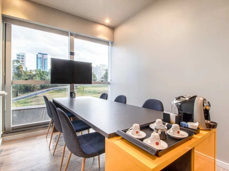 sala reunião nº 1 - 6 lugares — Águas Claras, Brasília/DF