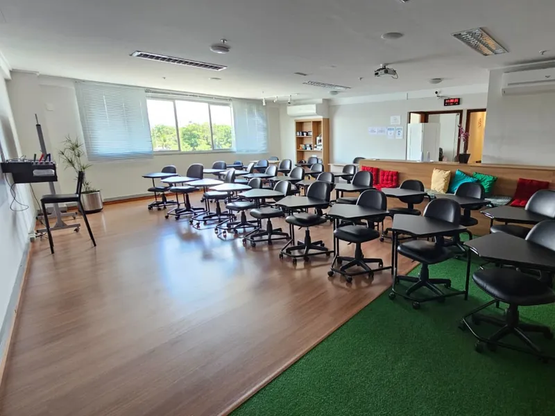 Sala de Reunião e treinamento — Santa Luíza, Vitória/ES