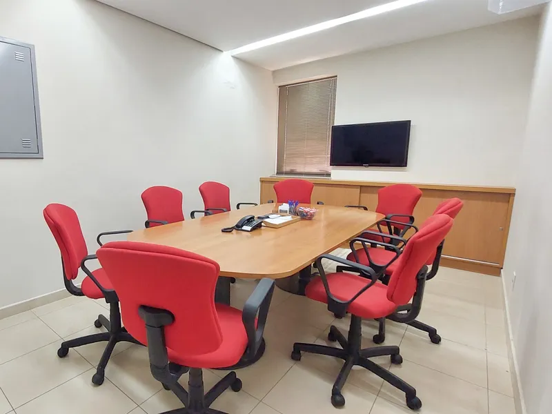 Sala de Reunião (8 Pessoas) — Morumbi, Piracicaba/SP