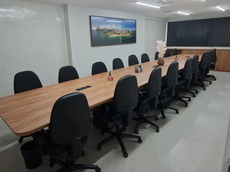 Sala de Reunião18 — Caminho das Árvores, Salvador/BA