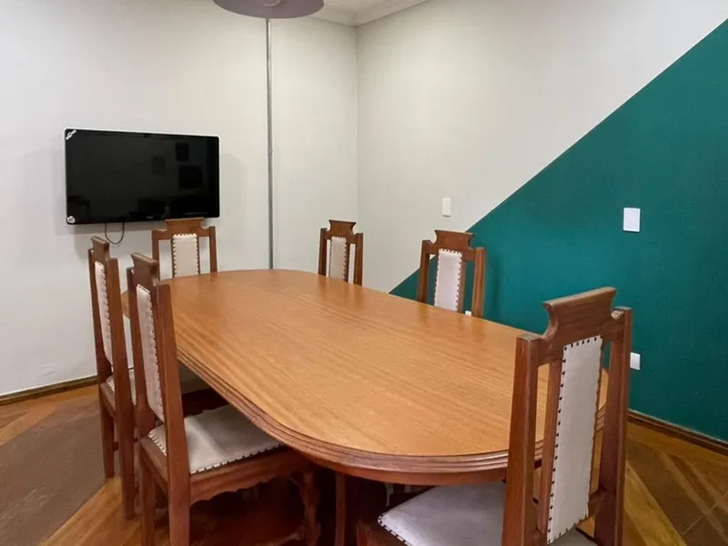 Sala Luíza Helena Trajano — Vila Cascata, Arapongas/PR
