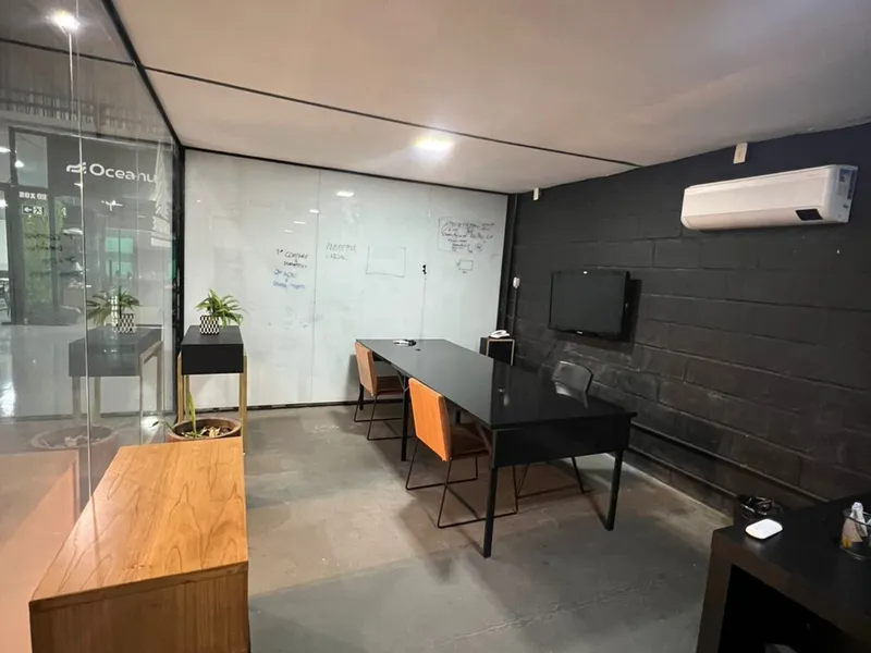 Sala Box 8 — Nova Varginha, Varginha/MG