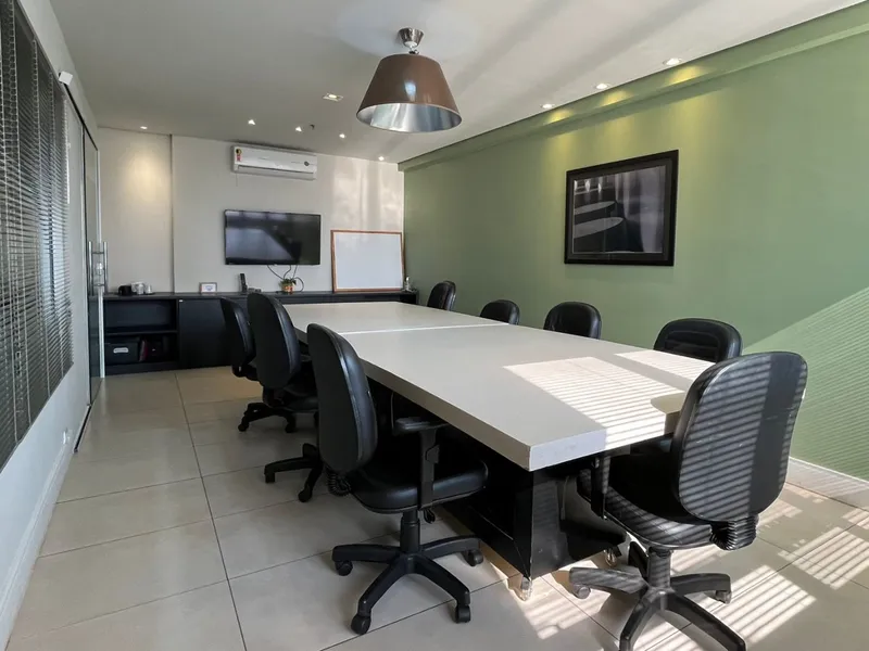Sala de Conferência - RI — Zona 10, Maringá/PR