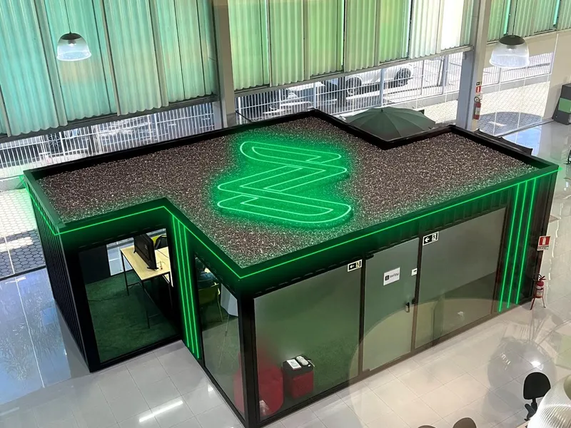 Sala Container — Floresta, Porto Alegre/RS