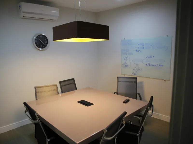 Sala de 6 pessoas — Jóquei, Teresina/PI