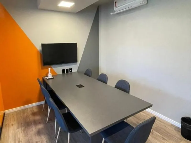 Sala reunião 7 pessoas — Águas Claras, Brasília/DF