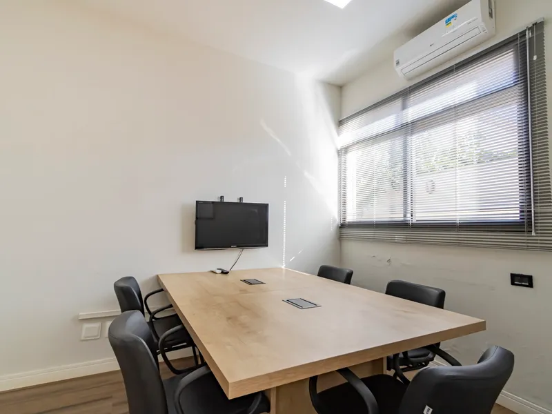 Sala de Reunião — Bela Suíça, Londrina/PR