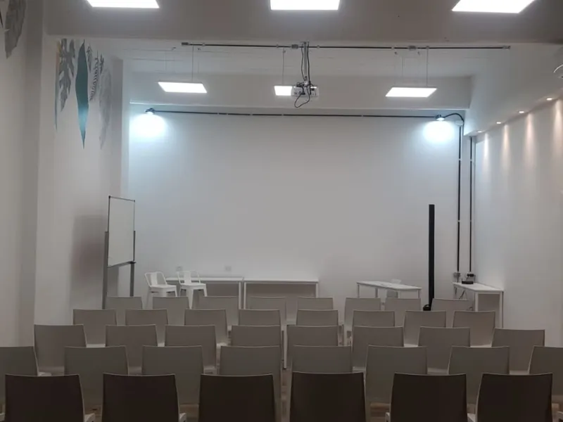 Sala de Capacitacion — CABA, Buenos Aires