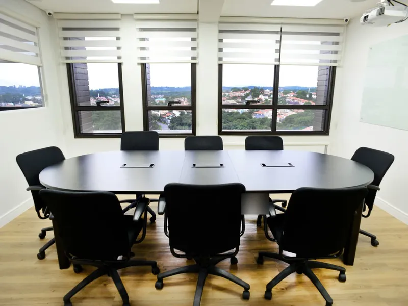 Sala 8 posições - ATÉ 6 PESSOAS — Jardim Lambreta, Cotia/SP
