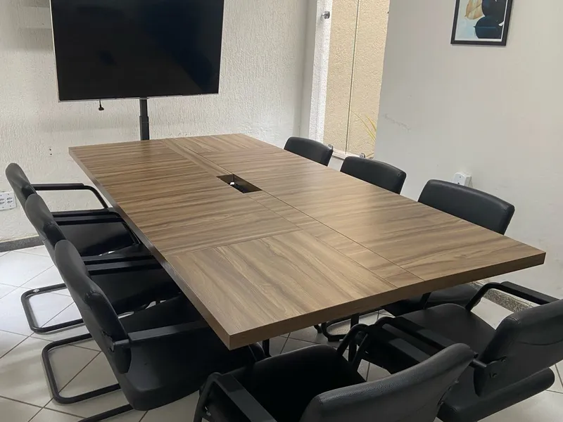 Sala de Reunião Grande - RI — Ilha dos Araújos, Governador Valadares/MG