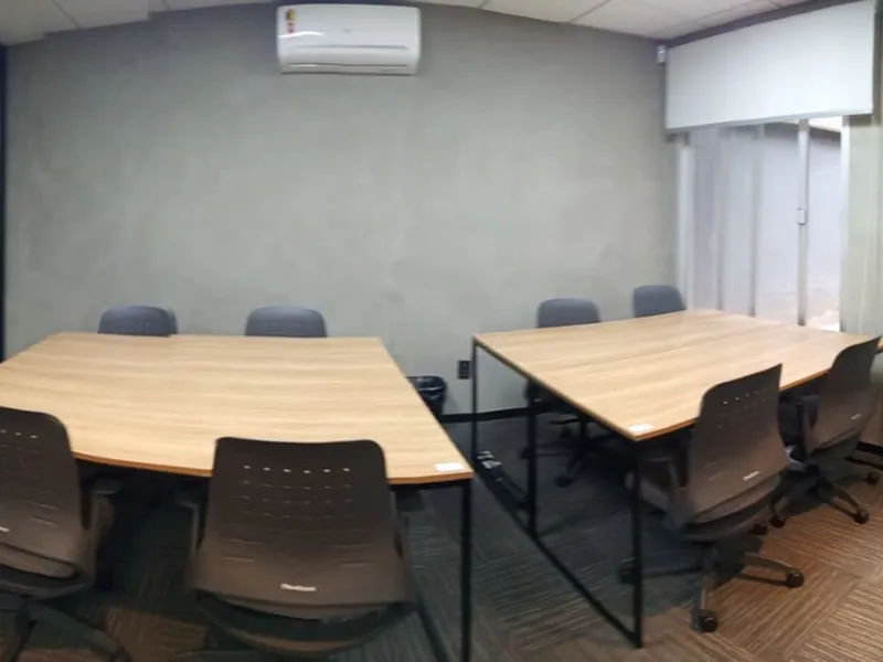 Sala de Reuniões sem TV — Centro Histórico, Porto Alegre/RS