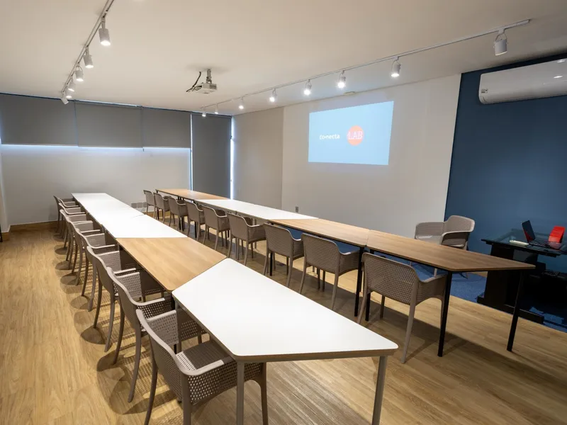 SALA LAB até 20 pessoas — Vila Ema, São José dos Campos/SP