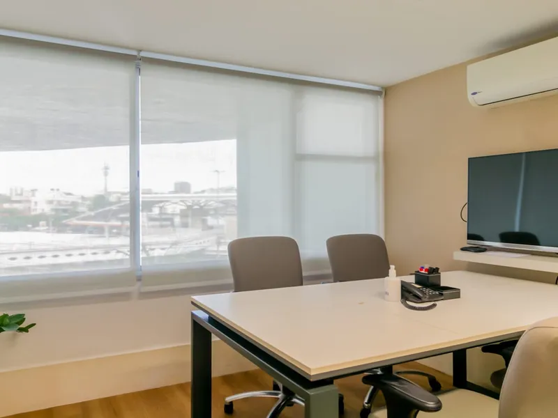 Sala de Reunião - 4 lugares — Barra da Tijuca, Rio de Janeiro/RJ