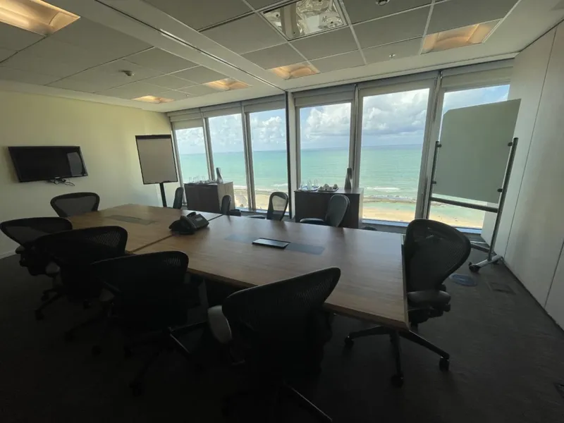 Sala de reunião 10 assentos — Pina, Recife/PE