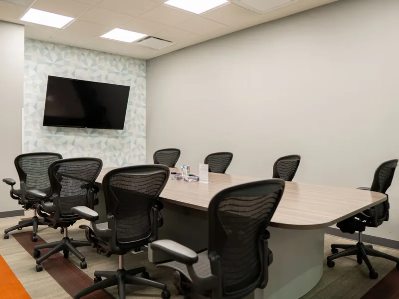 Sala de Reunión x8 — Fracc. Monte Miranda, Santiago de Querétaro/Qro.