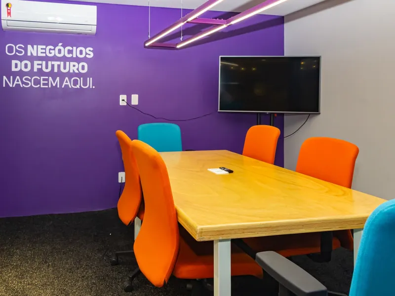 Sala de Reunião Campeão dos Campeões — Vila Carmosina, São Paulo/SP