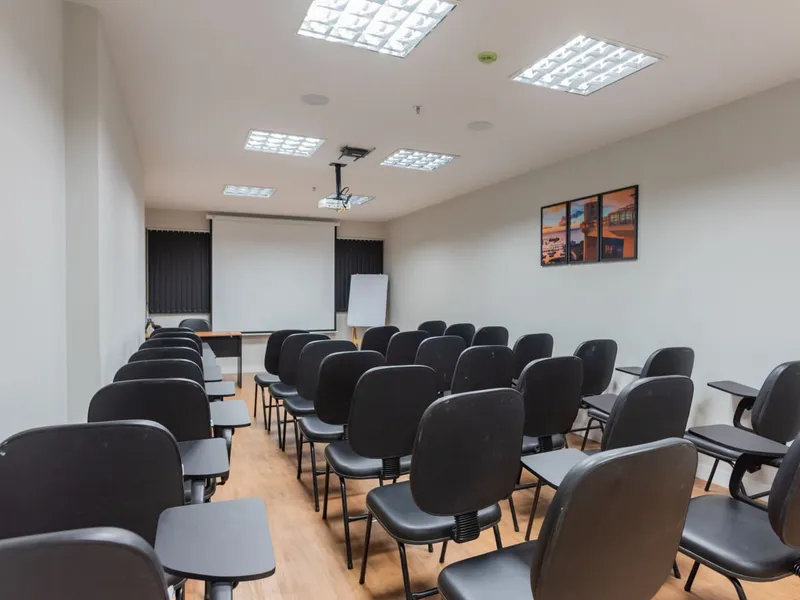 sala de treinamento para 30 pessoas — Caminho das Árvores, Salvador/BA